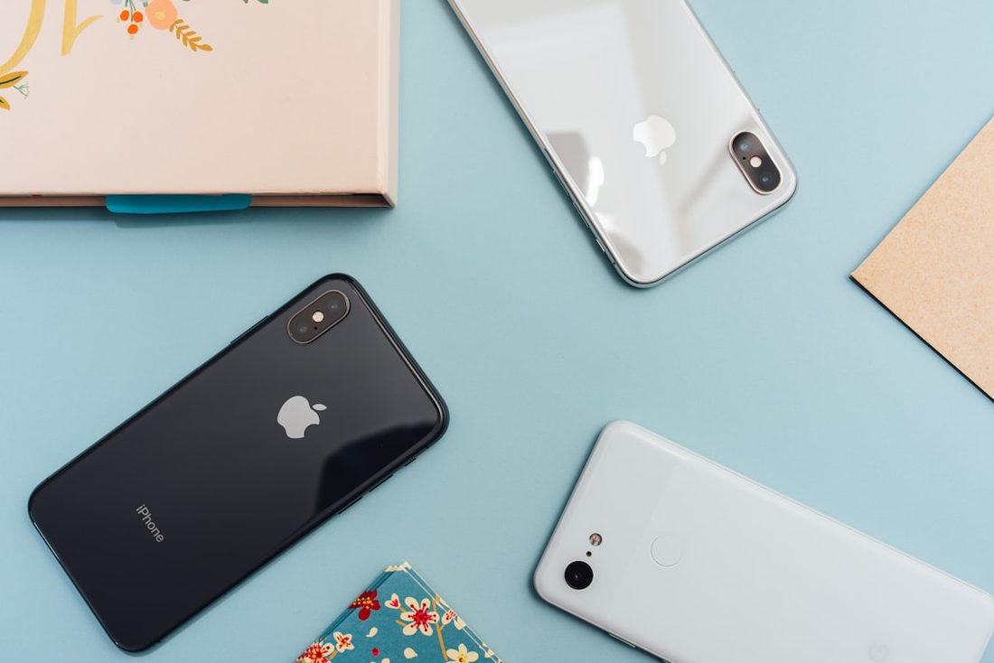 必威体育 APP 赛程与阵容界面示意
